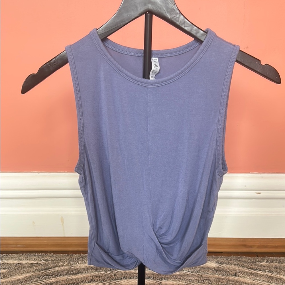 Alo Yoga crop top